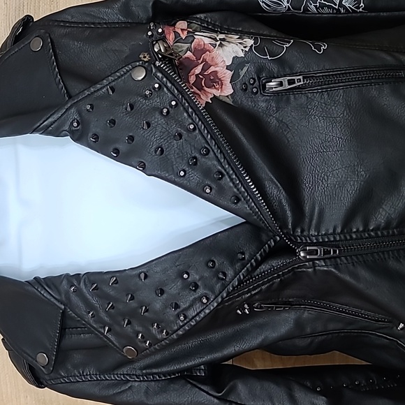 NWOT Blank NYC Love and Leave Faux Leather Moto Jacket Sz S - Picture 2 of 8